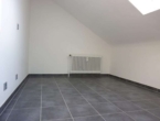 ***Jügesheim: Gemütliche DG-Wohnung mit Balkon*** - Kochen