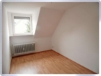 ***Zentral und doch in Feldnähe: gemütliche Dachwohnung in gepflegtem 6-Fam.-Haus*** - 3. Zimmer